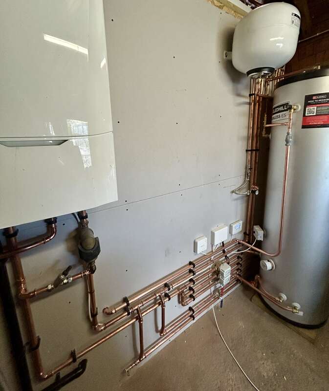 Full boiler and cylinder installation Kent